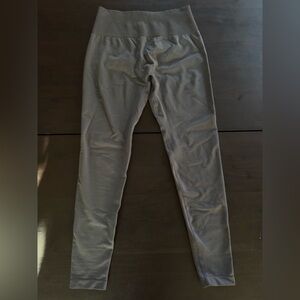 Aurola Dream Collection Workout Leggings, High Waist, Seamless Scrunch (Size: M)